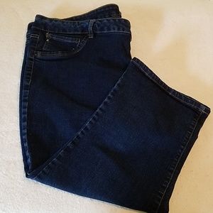 D. Jeans denim capris pants
